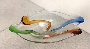 Plato de vidrio estampado Rhapsody Bowl Design por Frantisek Zemek - Imagen 1 de 10