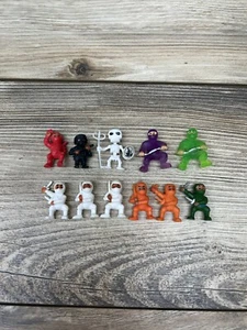 Figure Ninja Assortite Miniature - Foto 1 di 6