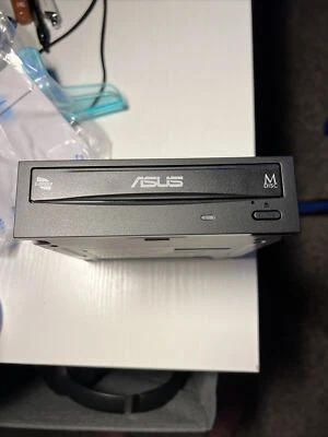 ASUS DRW-24B1ST 24x DVD-RW Internal Optical Disc - Image 1 of 2