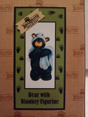 NEW BIG SKY CARVER BEAR WITH BLANKEY FIGURINE BEARFOOTS Bears By Jeff Fleming