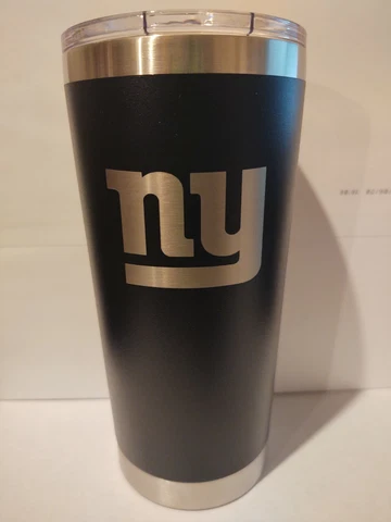 NEW YORK GIANTS BLACK HYDRO ENGRAVED TUMBLER INSULATED DOUBLE WALL TRAVEL MUG Cover