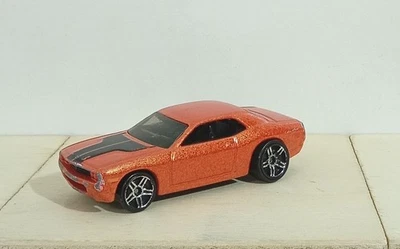 88323 HOT WHEELS 1/64 - Dodge Challenger Concept - Immagine 1 di 4