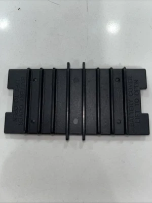 Cubierta de batería para acorazado electrónico parlante 1989 Milton Bradley Foto 1 de 2