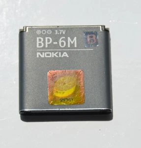 Nokia Batteria originale BP-6M per N73 N77 N81 N93 3250 6151 6280 6233 6288 9300 - Foto 1 di 2