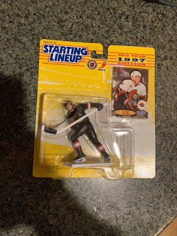 Daniel Alfredsson NHL STARTING LINEUP Ottawa Senators ACTION FIGURE 1997 Ed NIP Cover