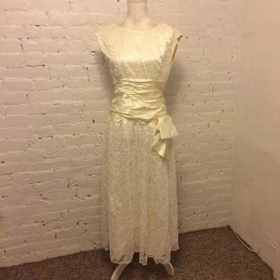 Vintage 1960s sleeveless lace wedding bridesmaid dress satin bow size m - Image 1 of 4