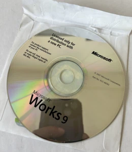 OEM Windows Microsoft Works 9.0 NOT FOR WINDOWS 11 CHECK OS COMPATIBILITY - Picture 1 of 4