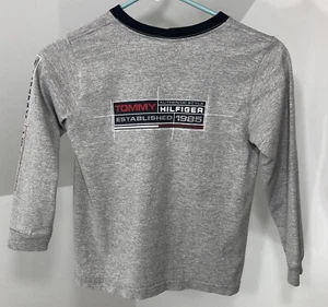 Vintage Tommy Hilfiger BOYS YOUTH Gray Long Sleeve Shirt 6 Small Kids Skate 90s - Picture 1 of 8