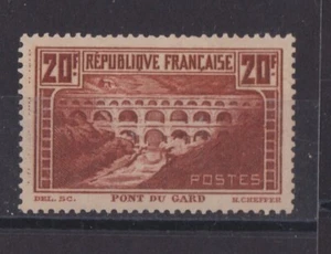 FRANKREICH BRIEFMARKE PONT DU GARD NEU * Nr. 262 Bewertung: 325,00 € - Bild 1 von 2