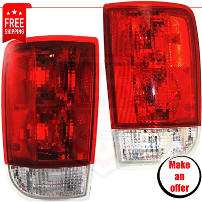 New Tail Light GM2801126 GM2800127 set of 2 pc for 1995-2001 GMC Jimmy SLE, SLT - Image 1 of 4