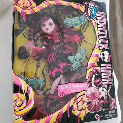 NIB Sweet Screams Draculaura Monster High Doll From Mattel 2013 Rare HTF - Image 1 of 4