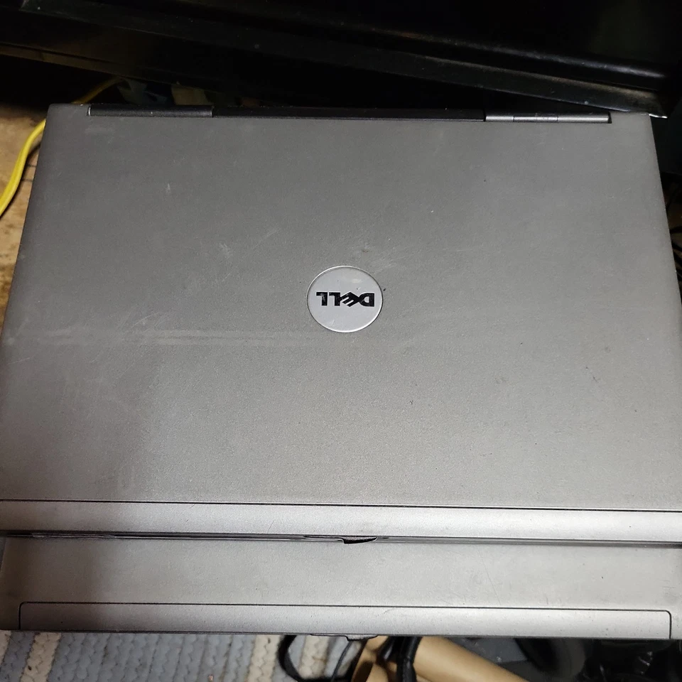 Pair of Dell Latitude D830 Intel Core 2 Duo CPU  - Image 1 of 4