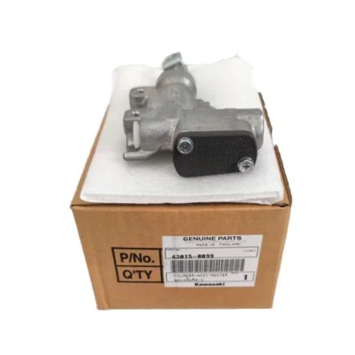 Bomba de freio traseira Kawasaki KLX 140 cilindro mestre conjunto PN: 43015-0099 - Imagem 1 de 4