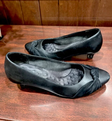 Walking Cradles Womens Isla Black Dress Pumps Heels 9W - Image 1 of 4