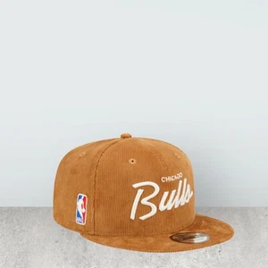 Corduroy Script New Era 9FIFTY Snapback Chicago Bulls One Size/ New! - Picture 1 of 4
