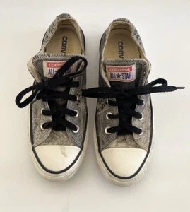 CONVERSE Gris Floral Flecha Patrón Patchwork Parte Superior Baja All Star Talla Mujer’s 6 - Imagen 1 de 11
