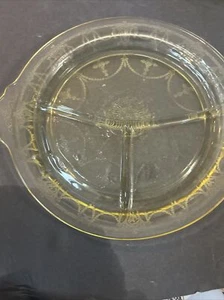 Yellow Depression Glass Anchor Hocking Ballerina / Cameo Divided Plate 10.5", - Picture 1 of 4