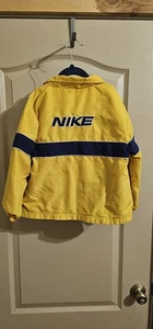 Vintage Nike Light Windbreaker Jacket 5/6. A few small stains as shown - Picture 1 of 7