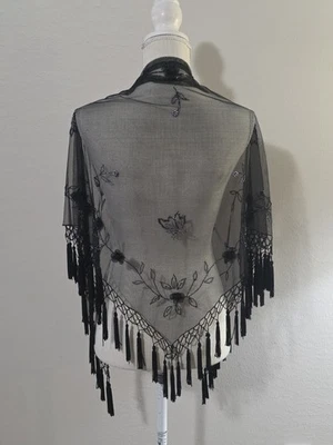Mantón bufanda envolvente triángulo transparente inspirado en vintage con flecos de malla de encaje negro  Foto 1 de 4