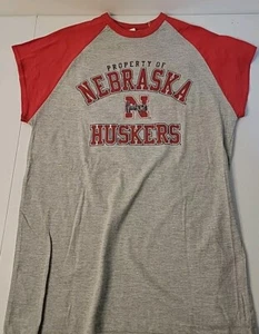 Nebraska Cornhuskers Shirt Men's Medium Gray/Red Short Sleeve Mill-Tex NWT - Picture 1 of 9