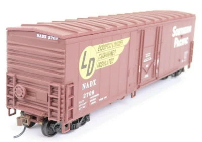 HO 50' North American Smoothside Boxcar SP Southern Pacific NIB NOS # 932-3453 - Image 1 of 3