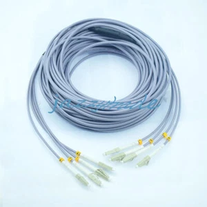 150M Armored LC UPC -LC UPC 4 Strand Multi-Mode Fiber Patch Cord Multi-Mode - Afbeelding 1 van 1