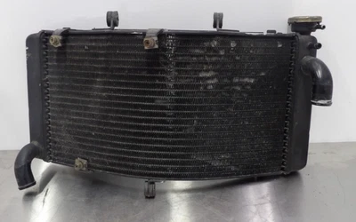 93-95 Honda CBR900RR radiator 19010-MW0-505 - Image 1 of 2
