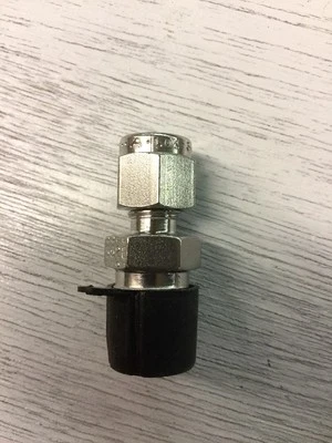 Parker A-LOK 3MSC4N-SS Male Connector 3/16" Tube X 1/4" MNPT Fitting - Image 1 of 4