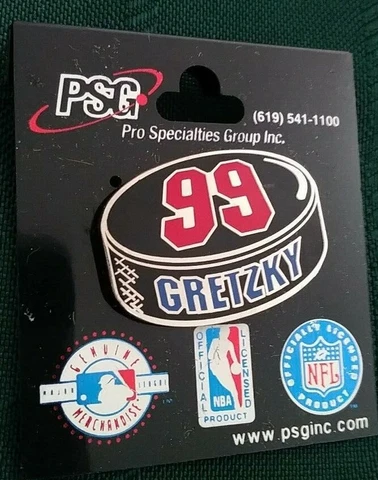 NHL WAYNE GRETZKY #99 HOCKEY LEGEND PUCK COLLECTIBLE PSG PIN RARE Cover