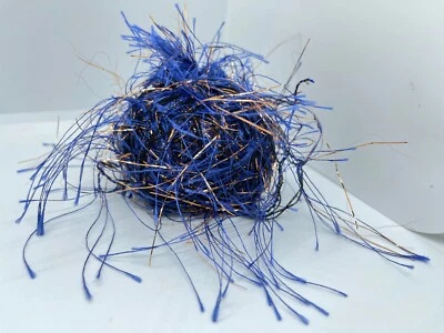 Hilo de pestañas de metal Trendsetter #17 azul real, negro, cobre metálico 20 gr 90yds Foto 1 de 4