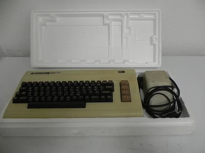 COMMODORE  VC-20 Computer - Bild 1 von 4