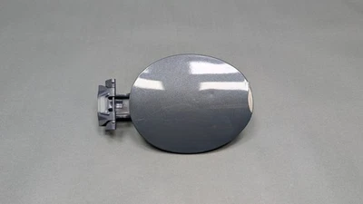 Puerta tapa gasolina combustible dañada Mazda MX-5 Miata OEM Foto 1 de 4