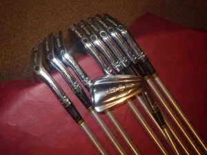 Walter Hagen Contour Sole 2-PW Fluid Feel Aluminum Shafts Leather Grips Original - Picture 1 of 9