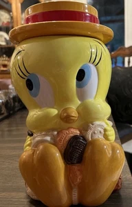 1993 Tweety Bird Cookie Jar~Warner Bros. - Picture 1 of 9