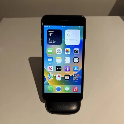 Apple iPhone 8 Plus 64gb Unlocked - Image 1 of 4