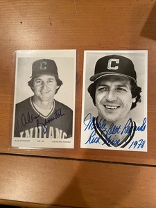 Cleveland Indians, Signed Postcards, Alan Bannister, Rick Wise - Picture 1 of 2