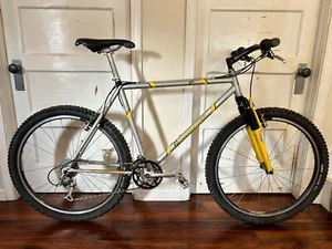 Vintage 1996 Bontrager Privateer Retro MTB Steel Mountain Bike 20” LG -XT Mavic - Picture 1 of 12