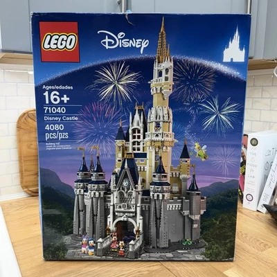 LEGO Disney: El Castillo Disney (71040) Foto 1 de 4