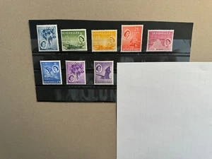 Seychelles group of 8 stamps loose Scott Cat 176/194 1954-1957 - Picture 1 of 2