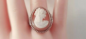 GOLD RING ° GEMME °333 / 1000 ° 8 Kt ° Frauenportrait ° Muschel ° Goldschmuck ° - Picture 1 of 11