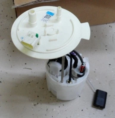 Conjunto de bomba transmisora de combustible Lincoln Navigator 9L1Z-9H307D OEM NOS 2009 a 2014 Foto 1 de 4