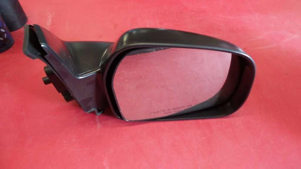 Passenger Right Side View Mirror Manual Fits 99-04 TRACKER 141462 - Изображение 1 из 4