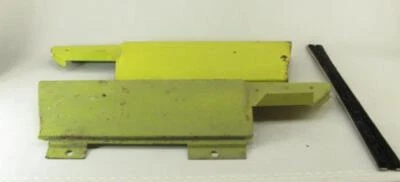 1965 Mercury Comet задняя четверть окна отделки панели с обеих сторон - Изображение 1 из 4