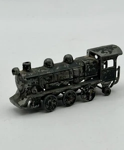 Locomotiva vintage a vapore in metallo 2,5"" con ruote rotolanti - Foto 1 di 4