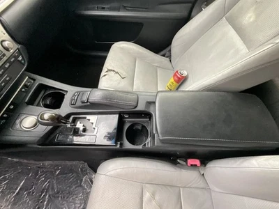 (LID ARMREST ONLY) Console Front Floor Without Wood Trim Fits 14-18 LEXUS ES300H Foto 1 de 4