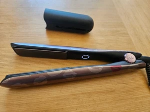 GHD Gold Lulu Guinness Hair Straighteners - Picture 1 of 5