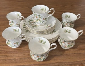 Dogwood Elizabethan Bone China England 6 Tea Cups 5 Saucers 6 Dessert Plates - Picture 1 of 6