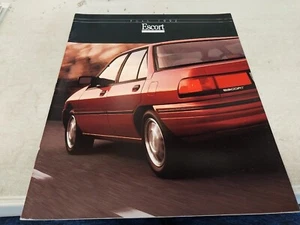Ford Escort 1992 folleto de ventas originales de EE. UU. - Imagen 1 de 8