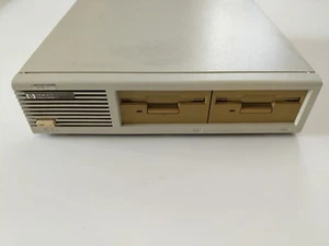 Hewlett Packard HP 9122c Dual 3.5 Floppy Disk Drive vintage Retro - Afbeelding 1 van 6