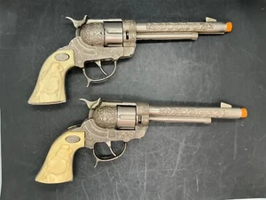 2 Vintage, 1950's, GENE AUTRY, Leslie/ Henry TOY cap gun ivory horse grip - Picture 1 of 18